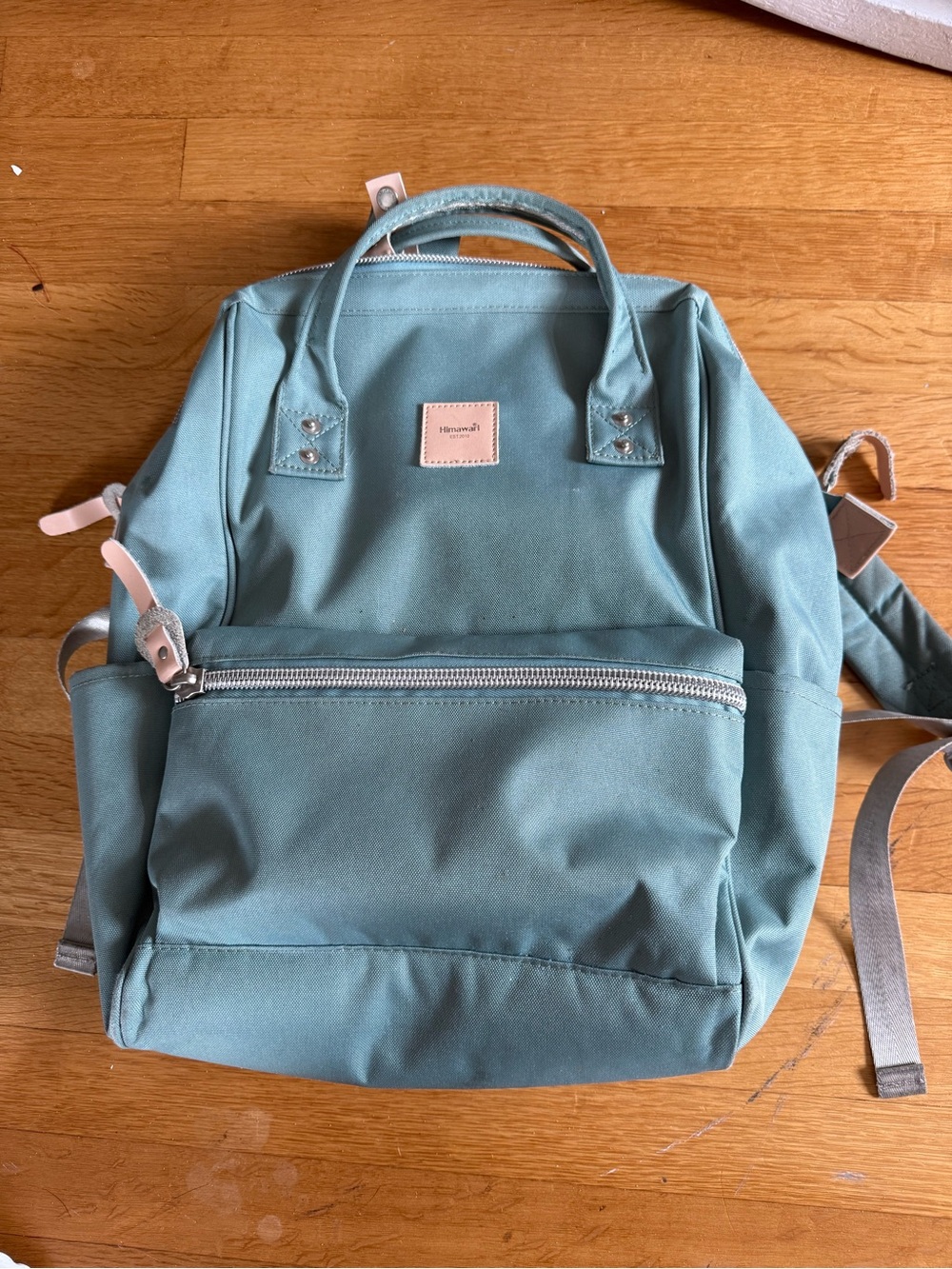 Himawari Backpack with Front Zip Pocket